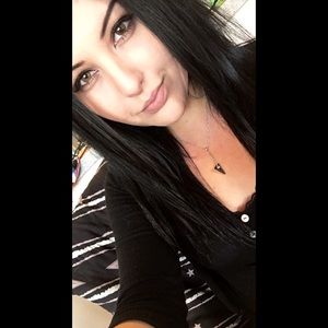 Meet your Posher, Shaylan